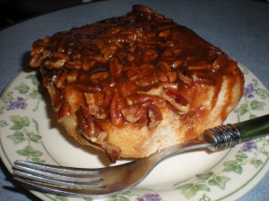 Sugar Mama's Carmel Pecan Bun